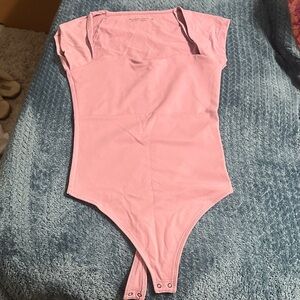 Abercrombie & Fitch Light Pink Kids Bodysuit